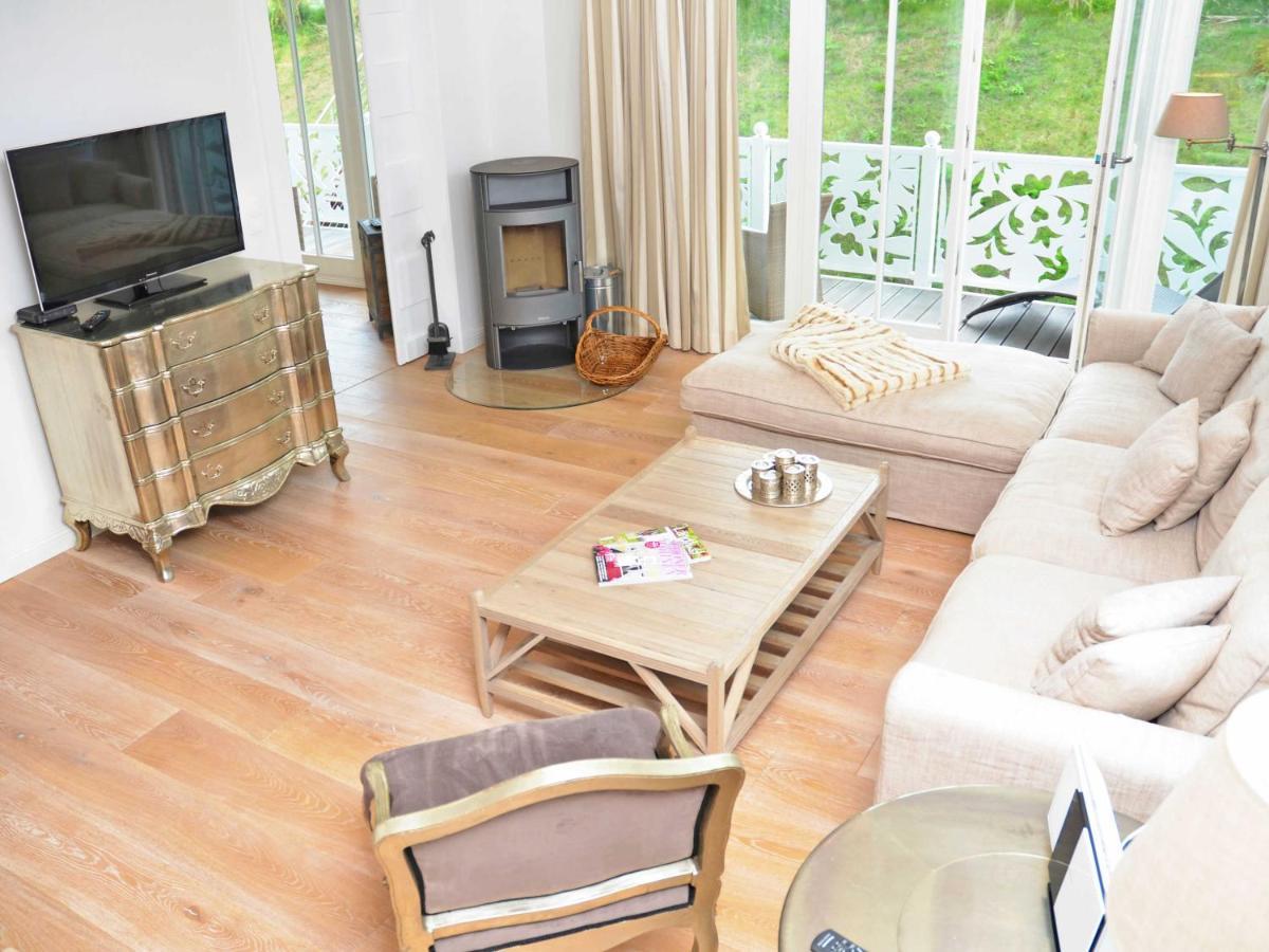 Villa "Johanna" Sellin - Wg13 Mit Kamin Und Zwei Balkonen Kültér fotó