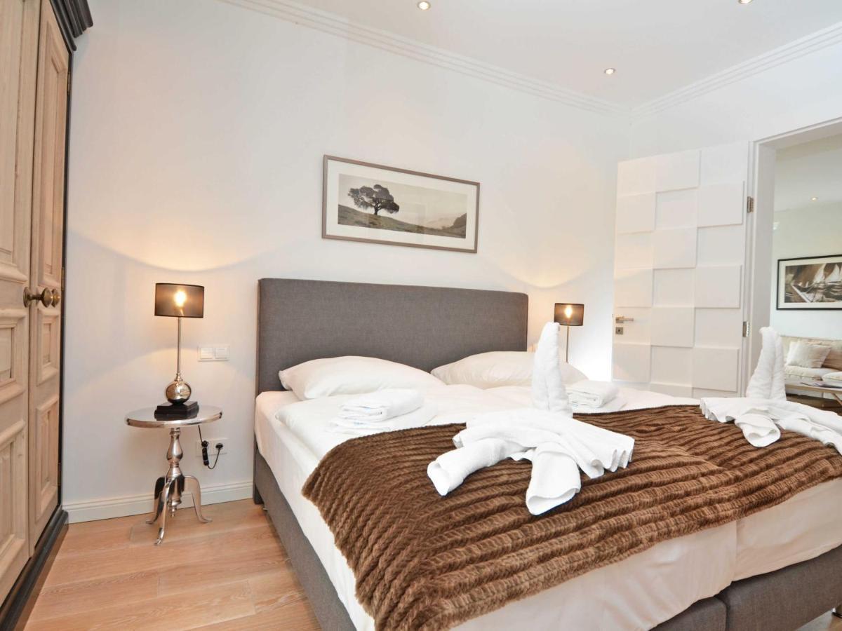 Villa "Johanna" Sellin - Wg13 Mit Kamin Und Zwei Balkonen Kültér fotó