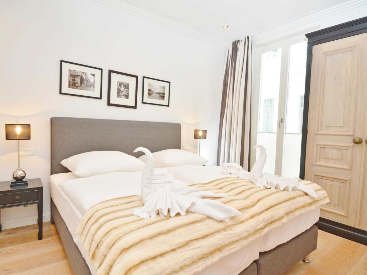 Villa "Johanna" Sellin - Wg13 Mit Kamin Und Zwei Balkonen Kültér fotó