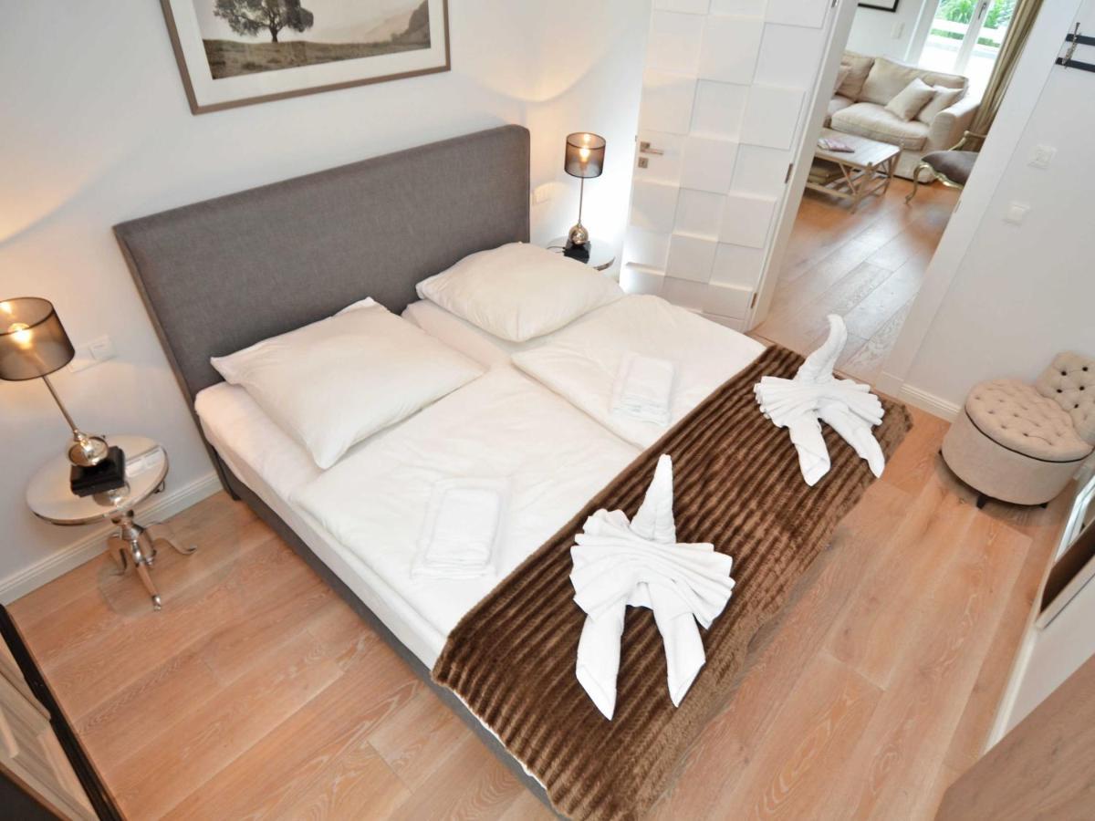 Villa "Johanna" Sellin - Wg13 Mit Kamin Und Zwei Balkonen Kültér fotó