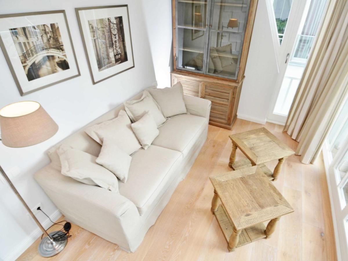 Villa "Johanna" Sellin - Wg13 Mit Kamin Und Zwei Balkonen Kültér fotó