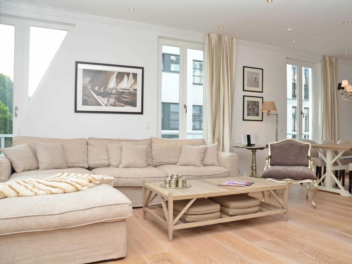 Villa "Johanna" Sellin - Wg13 Mit Kamin Und Zwei Balkonen Kültér fotó